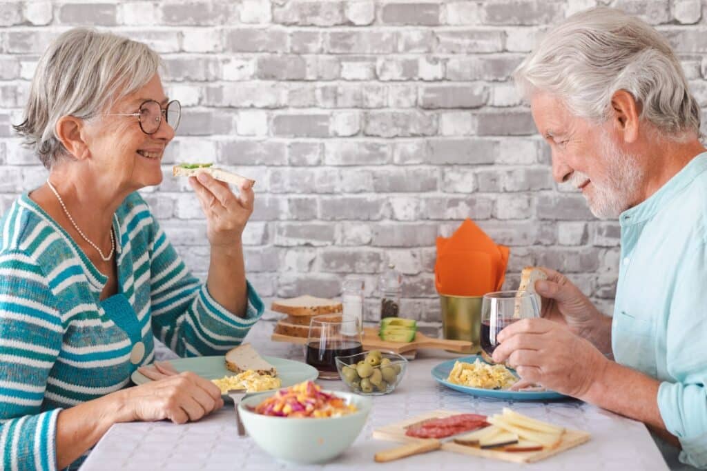 Does What You Eat Affect the Bacteria in Your Mouth
